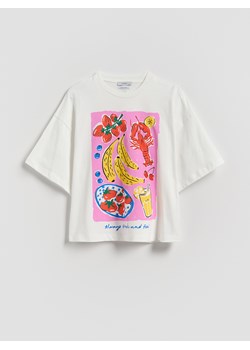 Reserved - Luźny t-shirt z nadrukiem - wielobarwny ze sklepu Reserved w kategorii Bluzki dziewczęce - zdjęcie 184029132