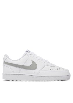 Sneakersy Nike Court Vision Lo Nn DH2987 112 Biały ze sklepu eobuwie.pl w kategorii Buty sportowe męskie - zdjęcie 184032311