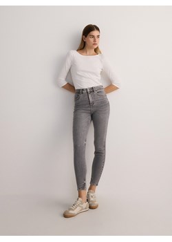 Reserved - Jeansy slim fit z aplikacjami - jasnoszary ze sklepu Reserved w kategorii Jeansy damskie - zdjęcie 184036931