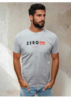 T-shirt męski z nadrukiem jasnoszary Dstreet RX4744 ze sklepu DSTREET.PL w kategorii T-shirty męskie - zdjęcie 184037113