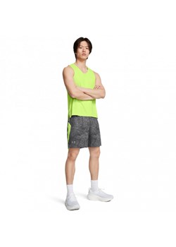 Męskie spodenki do biegania Under Armour Launch Pro 7'' Printed Short - szare ze sklepu Sportstylestory.com w kategorii Spodenki męskie - zdjęcie 184040590