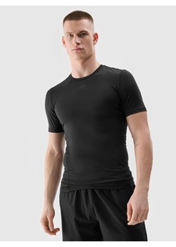 Męska koszulka treningowa 4F 4FWSS25TFTSM1345 - czarna ze sklepu Sportstylestory.com w kategorii T-shirty męskie - zdjęcie 184040842