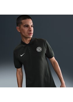 Męska koszulka piłkarska polo Nike Dri-FIT Chelsea F.C. The Nike Polo - Zieleń ze sklepu Nike poland w kategorii T-shirty męskie - zdjęcie 184044174