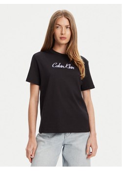 Calvin Klein Jeans T-Shirt Classic Logo LV047C854G Czarny Regular Fit ze sklepu MODIVO w kategorii Bluzki damskie - zdjęcie 184045693