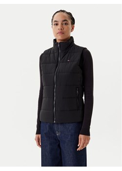 Tommy Jeans Bezrękawnik DW0DW21409 Czarny Regular Fit ze sklepu MODIVO w kategorii Kamizelki damskie - zdjęcie 184045704