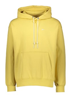 Nike Bluza &quot;Solo Swoosh&quot; w kolorze żółtym ze sklepu Limango Polska w kategorii Bluzy męskie - zdjęcie 184048044