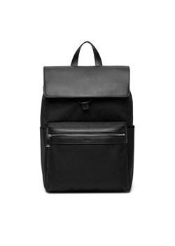 Calvin Klein Plecak Contrast Flap Backpack LV04D3030G Czarny ze sklepu MODIVO w kategorii Plecaki - zdjęcie 184048963
