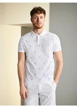 Sinsay - Koszulka polo z nadrukiem all over - biały ze sklepu Sinsay w kategorii T-shirty męskie - zdjęcie 184054490