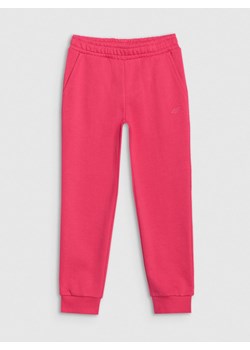 Dziewczęce spodnie dresowe joggery 4F 4FJWSS25TTROF1099 - różowe ze sklepu Sportstylestory.com w kategorii Spodnie dziewczęce - zdjęcie 184054813