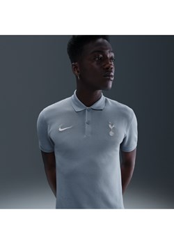 Męska koszulka piłkarska polo Nike Dri-FIT Tottenham Hotspur The Nike Polo - Niebieski ze sklepu Nike poland w kategorii T-shirty męskie - zdjęcie 184055664