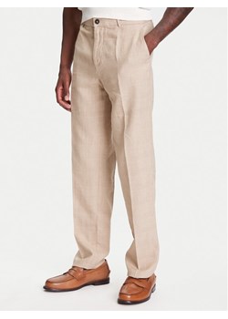 United Colors Of Benetton Spodnie materiałowe 43B3UF03X Beżowy Regular Fit ze sklepu MODIVO w kategorii Spodnie męskie - zdjęcie 184058042