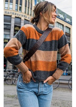 Sweter w pasy wielokolorowe BE BK071/4, Kolor brązowo-szary, Rozmiar L/XL, BE ze sklepu Primodo w kategorii Swetry damskie - zdjęcie 184061584