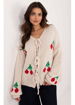 Sweter damski jasnobeżowy MI-SW-2910.62, Kolor beżowy-wzór, Rozmiar uniwersalny, ITALY MODA ze sklepu Primodo w kategorii Swetry damskie - zdjęcie 184069374