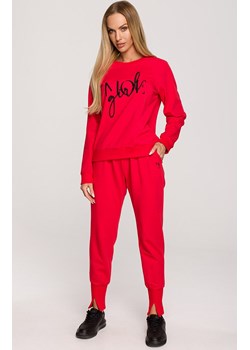 Bluza dresowa z haftem w kolorze czerwonym M693, Kolor czerwony, Rozmiar L, MOE ze sklepu Primodo w kategorii Bluzy damskie - zdjęcie 184082143