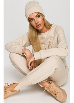 Czapka beanie z haftem MOE GIRL PIASKOWY M709, Kolor piaskowy, Rozmiar uniwersalny, MOE ze sklepu Primodo w kategorii Czapki zimowe damskie - zdjęcie 184082262