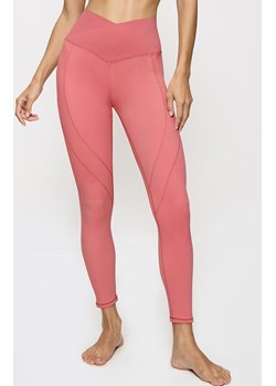 Triumph legginsy z wysokim stanem Cardio RTW 10217851-1197, Kolor jasnoróżowy, Rozmiar L, Triumph ze sklepu Primodo w kategorii Spodnie damskie - zdjęcie 184094392