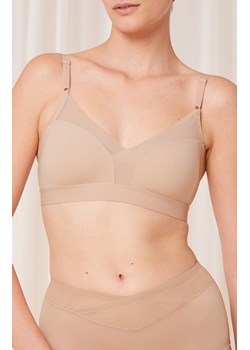 Triumph Biustonosz bez fiszbin Shape Smart 10217858-00EP, Kolor jasnobeżowy, Rozmiar 1, Triumph ze sklepu Primodo w kategorii Biustonosze - zdjęcie 184094401