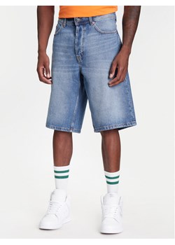 United Colors Of Benetton Szorty jeansowe 4AW7U9018 Niebieski Relaxed Fit ze sklepu MODIVO w kategorii Spodenki męskie - zdjęcie 184098230