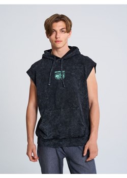 Sinsay - Bluza bez rękawów z kapturem i nadrukiem Rick & Morty - szary ze sklepu Sinsay w kategorii Bluzy męskie - zdjęcie 184100540