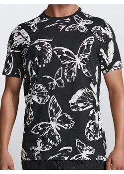 Sinsay - Koszulka ze wzorem allover w motyle - czarny ze sklepu Sinsay w kategorii T-shirty męskie - zdjęcie 184100542