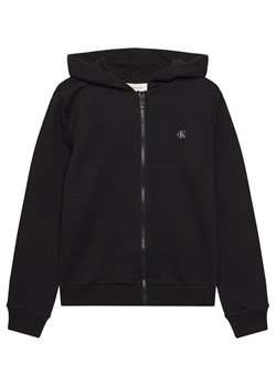 Calvin Klein Jeans Bluza Mini Badge IU0IU00707 D Czarny Regular Fit ze sklepu MODIVO w kategorii Bluzy chłopięce - zdjęcie 184100740