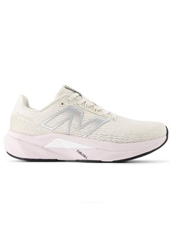 Buty damskie New Balance FuelCell Propel v5 WFCPRCS5 – beżowe ze sklepu New Balance Poland w kategorii Buty sportowe damskie - zdjęcie 184105044