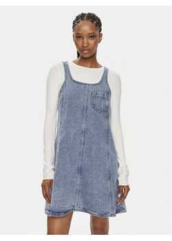 Noisy May Sukienka jeansowa Lilje 27029876 Niebieski Loose Fit ze sklepu MODIVO w kategorii Sukienki - zdjęcie 184105560