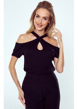 Elegancka bluzka damska z odkrytymi ramionami czarna Nata, Kolor czarny, Rozmiar M, Eldar - id: 172169 - marki Eldar - 184119613 Elegancka bluzka damska z odkrytymi ramionami czarna Nata, Kolor czarny, Rozmiar M, Eldar ze sklepu Intymna w kategorii Bluzki damskie - zdjęcie 184119613