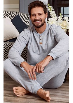 Komplet męski Lider z długim rękawem i długimi nogawkami, Kolor szary melanż, Rozmiar M, Italian Fashion ze sklepu Intymna w kategorii Piżamy męskie - zdjęcie 184127360