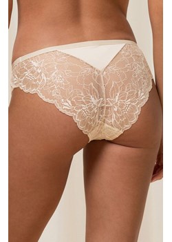 Triumph Amourette Charm Brazilian01 10205567 brazyliany, Kolor kremowy, Rozmiar 38, Triumph ze sklepu Intymna w kategorii Majtki damskie - zdjęcie 184151120