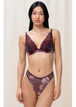 Triumph stringi Lavish Spotlight High Waist 10213117, Kolor śliwkowy, Rozmiar 36, Triumph ze sklepu Intymna w kategorii Majtki damskie - zdjęcie 184151472
