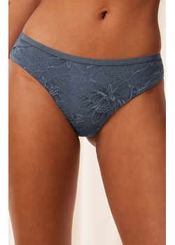 Triumph figi brazylijskie Amourette Charm 10214456-00XX, Kolor brudny niebieski, Rozmiar 44, Triumph ze sklepu Intymna w kategorii Majtki damskie - zdjęcie 184151581