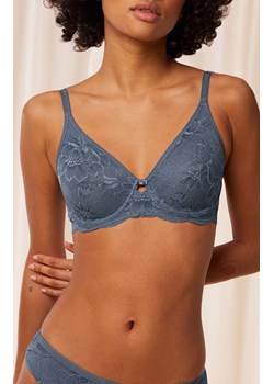 Triumph biustonosz miękki soft Amourette Charm 10214458-00XX, Kolor brudny niebieski, Rozmiar 75B, Triumph ze sklepu Intymna w kategorii Biustonosze - zdjęcie 184151600