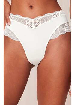 Triumph hipstery ecru Lift Smart Bandeau EX 10215945, Kolor ecru, Rozmiar M, Triumph ze sklepu Intymna w kategorii Majtki damskie - zdjęcie 184151812