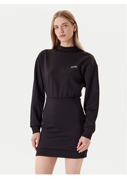Guess Sukienka codzienna V5YK02 KCX22 Czarny Regular Fit ze sklepu MODIVO w kategorii Sukienki - zdjęcie 184155403
