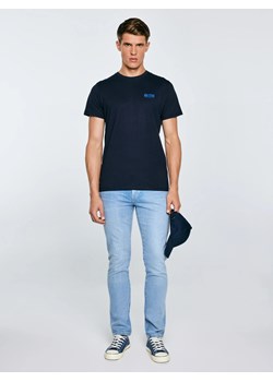 Koszulka męska z nadrukiem granatowa Tatisar 403 ze sklepu Big Star w kategorii T-shirty męskie - zdjęcie 184156514