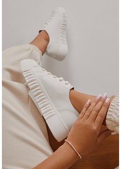 Białe Sznurowane Sneakersy Vices na Płaskiej Podeszwie Firori ze sklepu born2be.pl w kategorii Buty sportowe damskie - zdjęcie 184158213