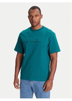 United Colors Of Benetton T-Shirt 3MI6U109O Zielony Oversize ze sklepu MODIVO w kategorii T-shirty męskie - zdjęcie 184158573