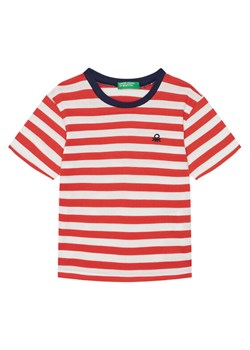 United Colors Of Benetton T-Shirt 3FHXG10HR Czerwony Regular Fit ze sklepu MODIVO w kategorii T-shirty chłopięce - zdjęcie 184158581