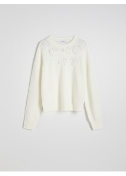 Reserved - Sweter z aplikacją - kremowy ze sklepu Reserved w kategorii Swetry damskie - zdjęcie 184162252