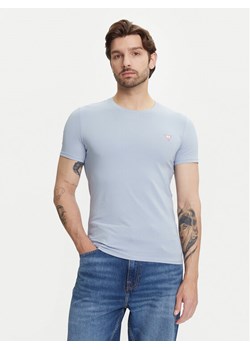Guess T-Shirt M2YI24 J1314 Błękitny Slim Fit ze sklepu MODIVO w kategorii T-shirty męskie - zdjęcie 184162913