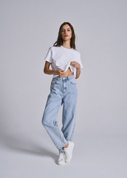 Jeansy carrot leg z wysokim stanem ze sklepu Diverse w kategorii Jeansy damskie - zdjęcie 184174672