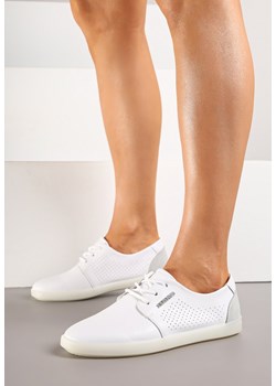 Białe Sneakersy ze Skóry Naturalnej z Perforacją Dolianea ze sklepu renee.pl w kategorii Buty sportowe damskie - zdjęcie 184185660
