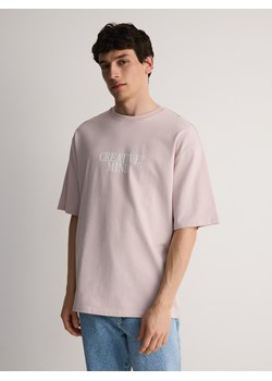 Reserved - T-shirt oversize z nadrukiem - brudny róż ze sklepu Reserved w kategorii T-shirty męskie - zdjęcie 184194872