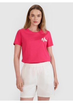 Damski t-shirt z nadrukiem 4F 4FRSS25TTSHF2693 - różowy ze sklepu Sportstylestory.com w kategorii Bluzki damskie - zdjęcie 184195831
