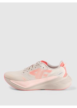 Damskie buty do biegania 4F Fast Run 1.0 4FRSS25FSPOF176 - beżowe ze sklepu Sportstylestory.com w kategorii Buty sportowe damskie - zdjęcie 184195971