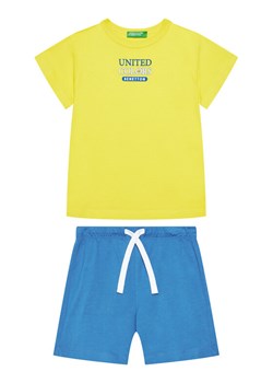 United Colors Of Benetton Komplet t-shirt i spodenki 3096GK00Q Kolorowy Regular Fit ze sklepu MODIVO w kategorii Komplety chłopięce - zdjęcie 184199662