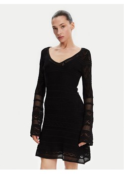 Guess Sukienka dzianinowa W5GK48 Z3E22 Czarny Slim Fit ze sklepu MODIVO w kategorii Sukienki - zdjęcie 184203423