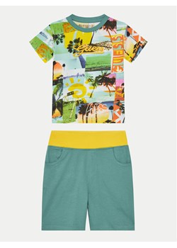 Guess Komplet t-shirt i spodenki N5GG11 K8HM4 Kolorowy Regular Fit ze sklepu MODIVO w kategorii Komplety chłopięce - zdjęcie 184203734