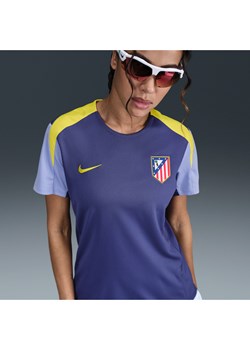 Damska koszulka piłkarska z krótkim rękawem Nike Dri-FIT Atlético Madryt Strike - Fiolet ze sklepu Nike poland w kategorii Bluzki damskie - zdjęcie 184204031